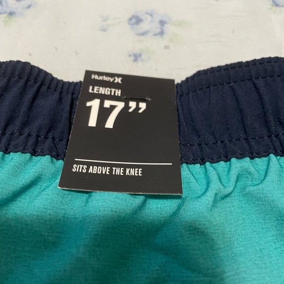 BNWT Hurley Phantom Boardshort. - Picture 5 of 6